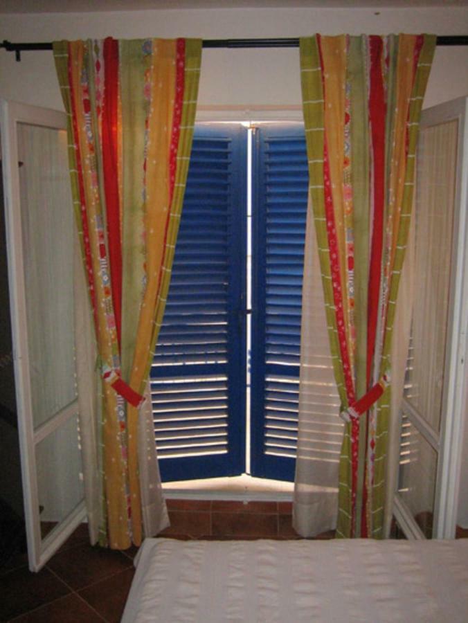 Apartments Mediterraneo คาปริเย ภายนอก รูปภาพ